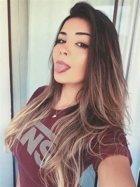 <em>Camila J.</em>